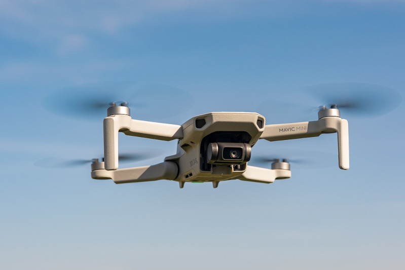 Videoüberwachung mit KI per Drohne